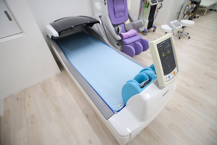 ウォーターベッド型マッサージ器